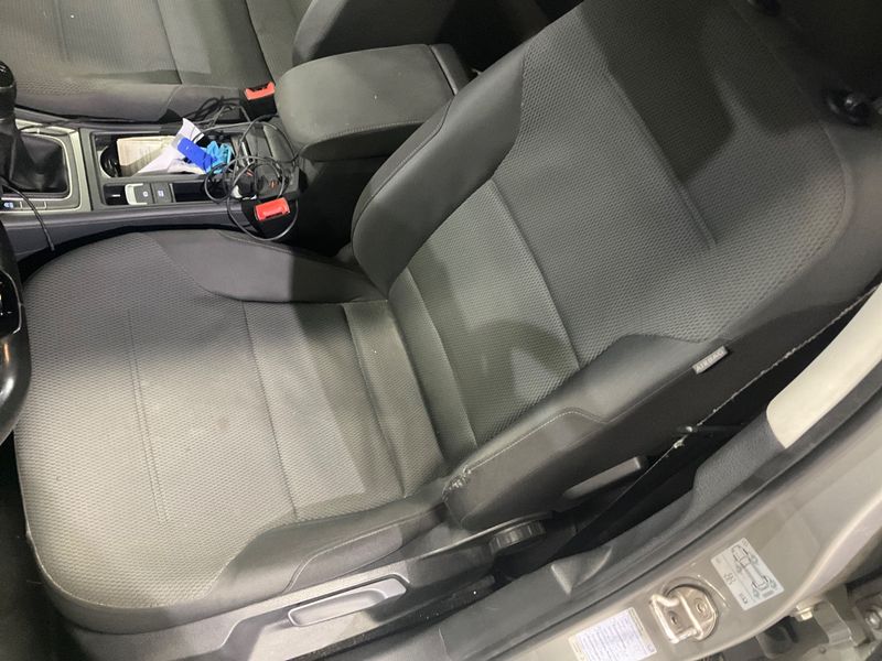 Volkswagen Golf VII 1.2 TSI Comfortline BlueMotion Tech 2013 – снимка 23
