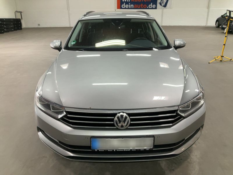 Volkswagen Passat 2.0 TDI Comfortline BlueMotion Tech 2017 – снимка 14