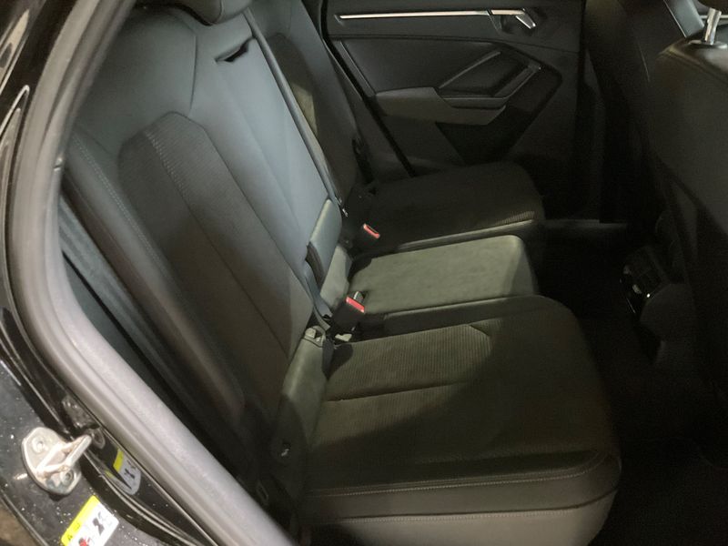 Audi Q3 Sportback 35 TDI S line 2022 – снимка 19