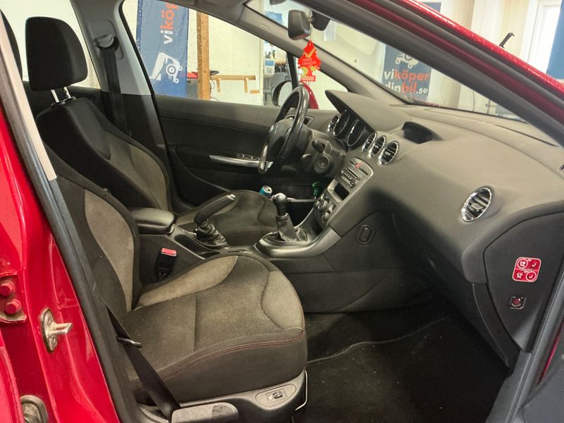 Peugeot 308 1.6 Active 2012 – снимка 3