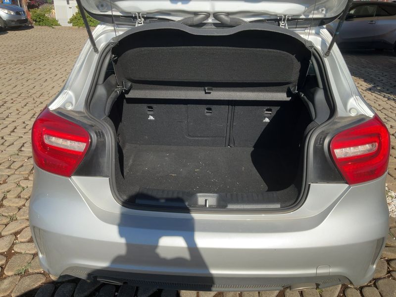 Mercedes-Benz A-Klasse A 180 CDI BlueEfficiency Premium 2013 – снимка 15