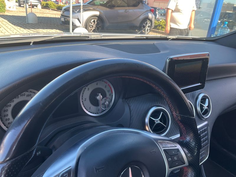 Mercedes-Benz A-Klasse A 180 CDI BlueEfficiency Premium 2013 – снимка 21