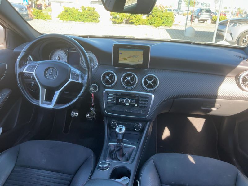 Mercedes-Benz A-Klasse A 180 CDI BlueEfficiency Premium 2013 – снимка 17