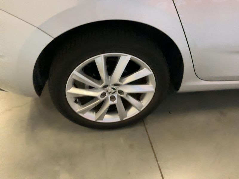 Skoda Scala 1.0 TSI Ambition 2019 – снимка 9