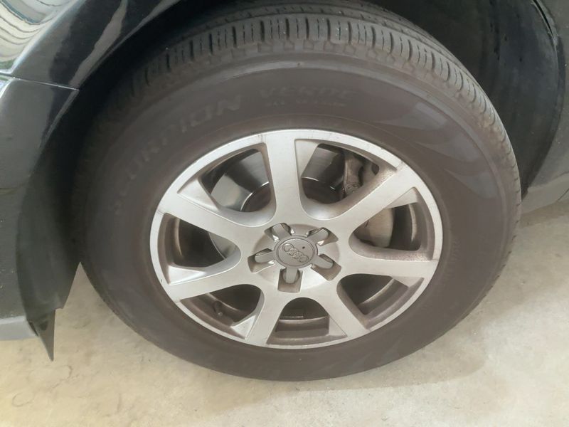 Audi Q5 2.0 TFSI quattro 2011 – снимка 3