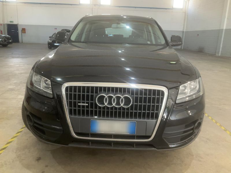 Audi Q5 2.0 TFSI quattro 2011 – снимка 14