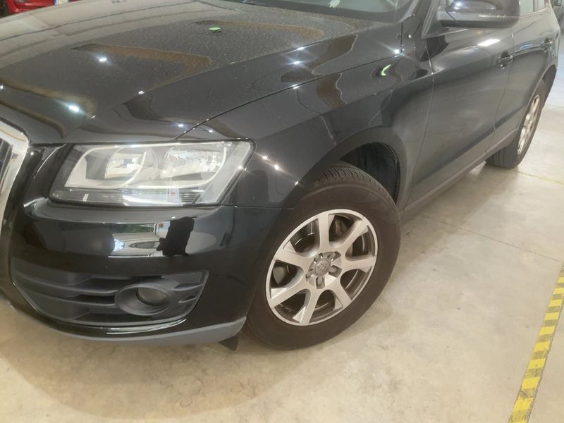 Audi Q5 2.0 TFSI quattro 2011 – снимка 2
