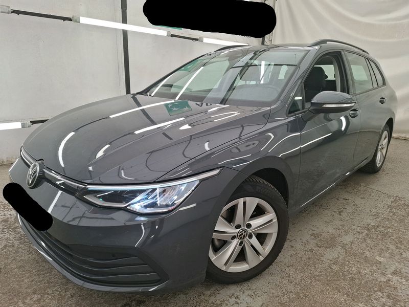 Volkswagen Golf VIII 1.5 eTSI ACT Life Plus 2023 – снимка 1