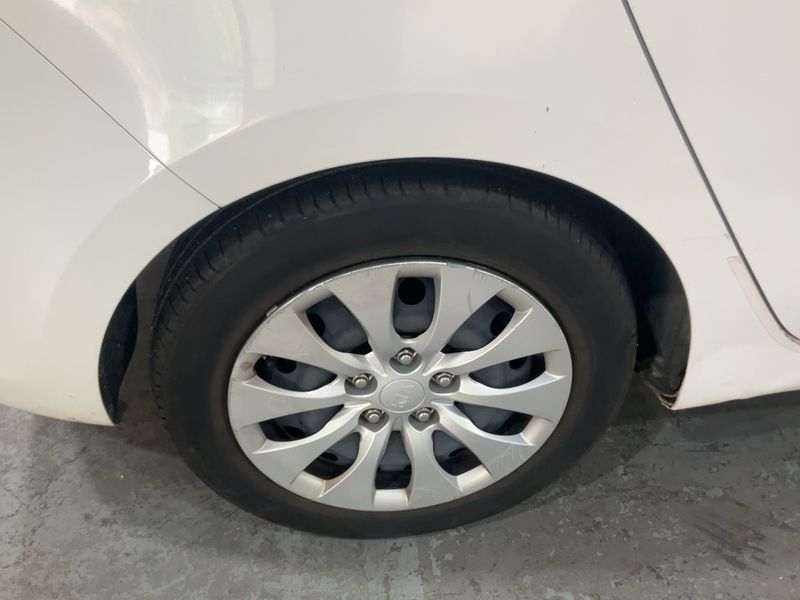 Kia Carens 1.7 CRDi Concept 2015 – снимка 9