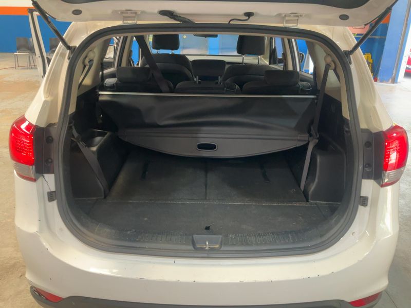 Kia Carens 1.7 CRDi Concept 2015 – снимка 15