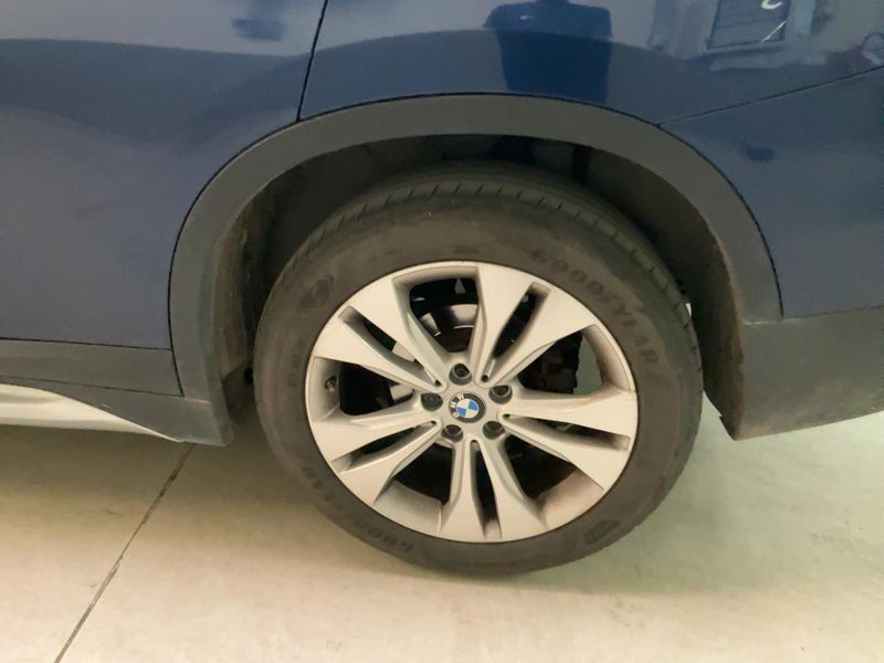 BMW X1 xDrive 18d xLine 2015 – снимка 5