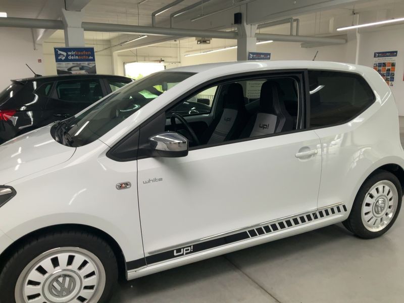 Volkswagen up! 1.0 White up! 2012 – снимка 4