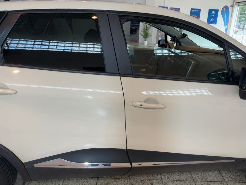 Renault Captur 1.5 dCi Energy Dynamique 2015 – снимка 10