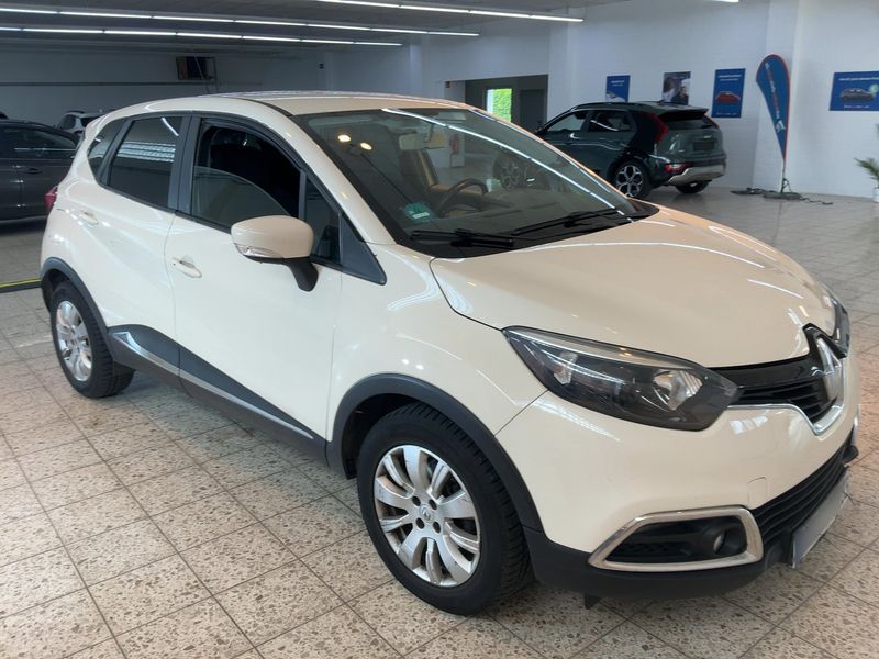 Renault Captur 1.5 dCi Energy Dynamique 2015 – снимка 12