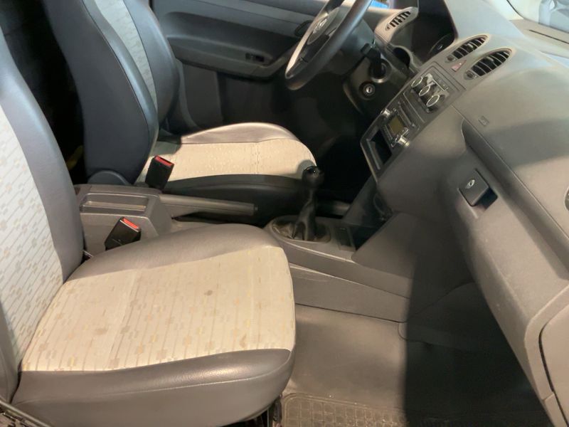 Volkswagen Caddy 1.6 TDI Kasten 2011 – снимка 16