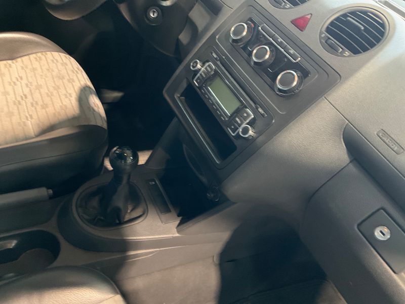 Volkswagen Caddy 1.6 TDI Kasten 2011 – снимка 33
