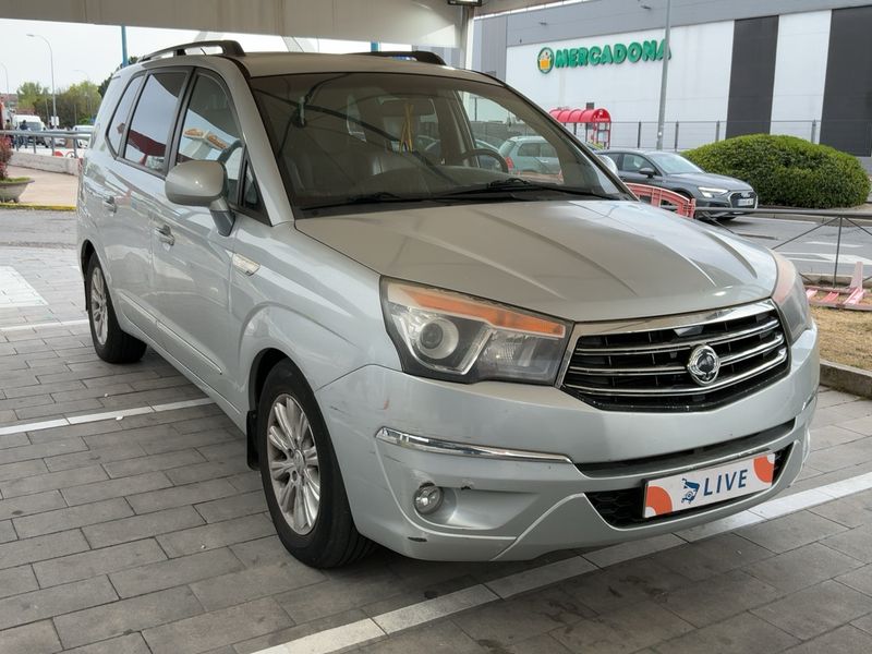 Ssangyong Rodius 270 Xdi 2014 – снимка 12