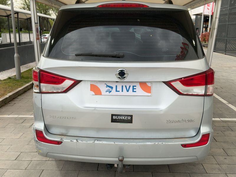 Ssangyong Rodius 270 Xdi 2014 – снимка 7