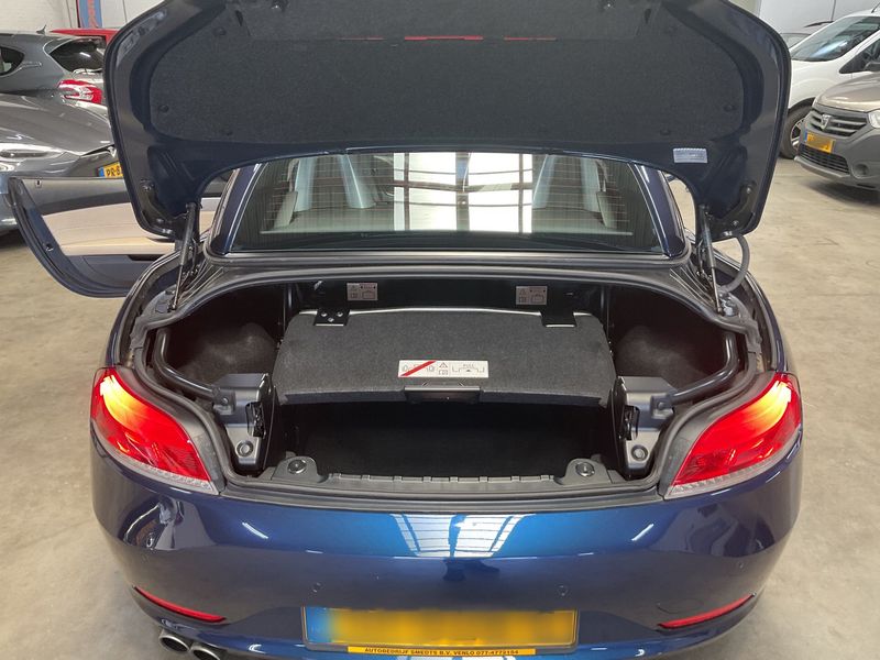 BMW Z4 sDrive 23i 2010 – снимка 15
