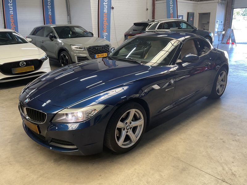 BMW Z4 sDrive 23i 2010 – снимка 2