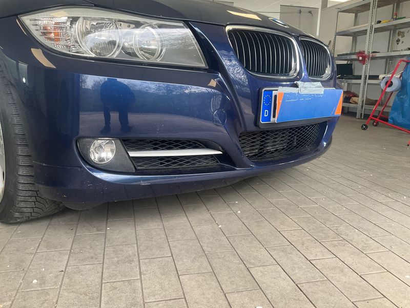 BMW 3er 330d 2011 – снимка 33