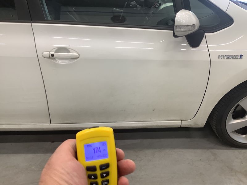 Toyota Auris 1.8 Hybrid Life 2011 – снимка 26