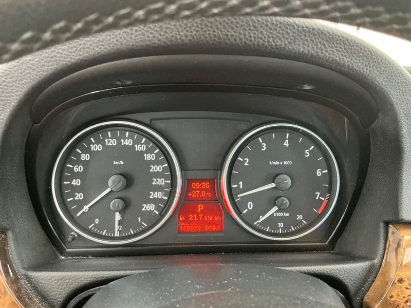 BMW 3er 325i xDrive 2005 – снимка 19