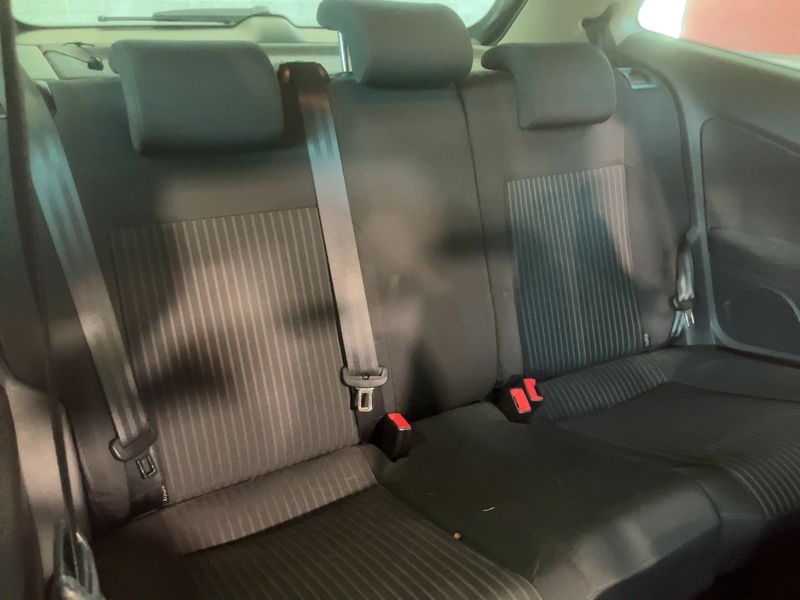 Volkswagen Polo 1.2 TSI Highline 2010 – снимка 20