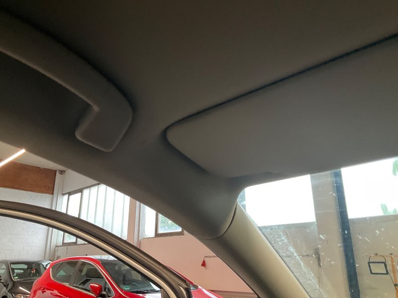 Volkswagen Touran 2.0 TDI Comfortline BlueMotion Tech 2019 – снимка 34