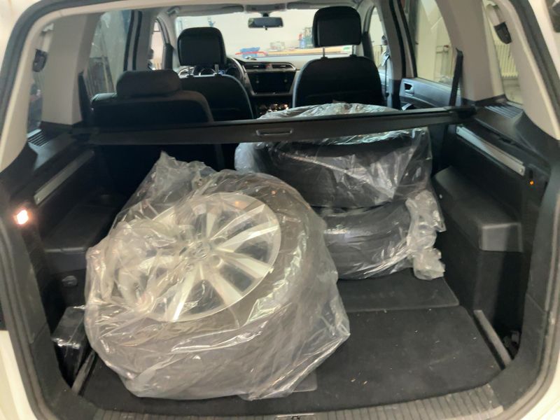 Volkswagen Touran 2.0 TDI Comfortline BlueMotion Tech 2019 – снимка 17