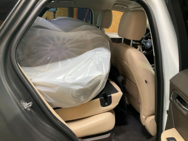 Jaguar F-Pace 25t Portfolio AWD 2019 – снимка 20