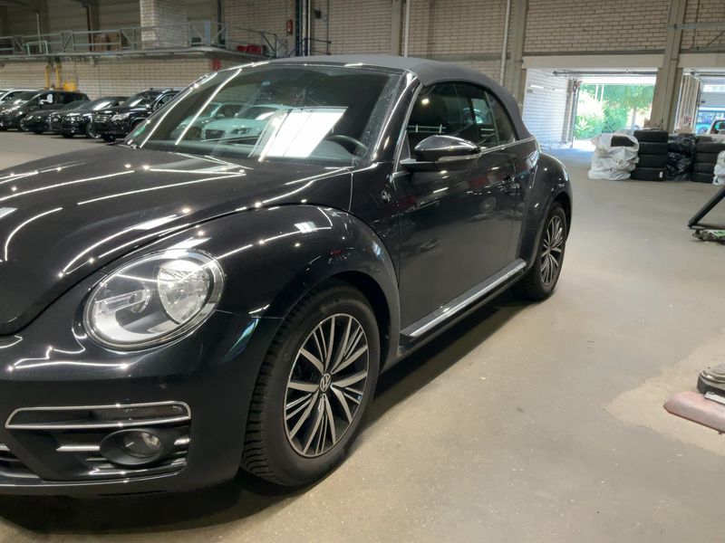 Volkswagen Beetle 1.2 TSI Sound BlueMotion Tech 2017 – снимка 2