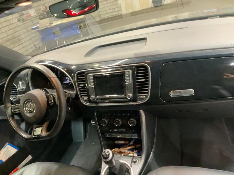 Volkswagen Beetle 1.2 TSI Sound BlueMotion Tech 2017 – снимка 17