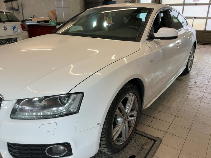 Audi A5 Sportback 2.0 TDI quattro 2011 – снимка 2