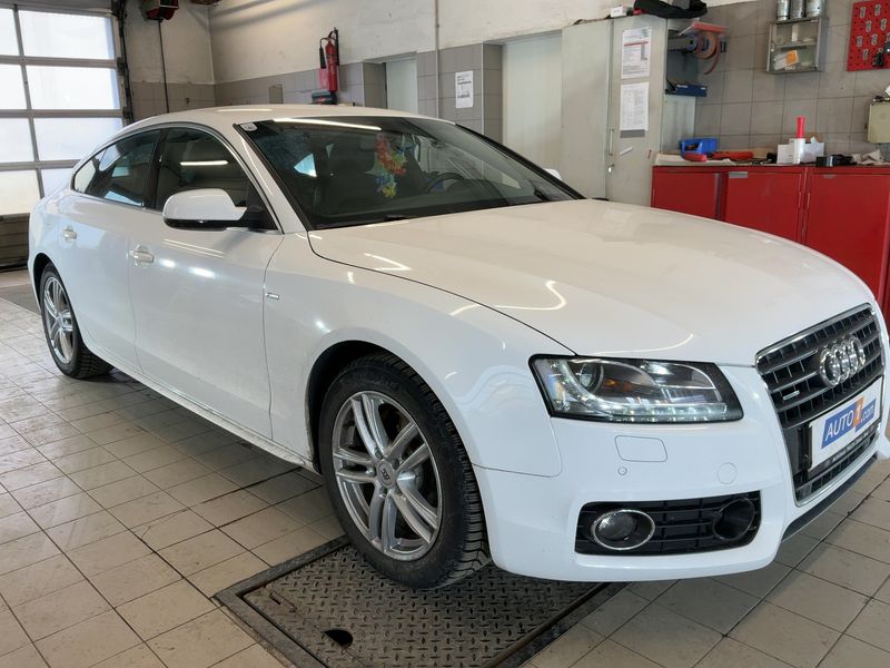 Audi A5 Sportback 2.0 TDI quattro 2011 – снимка 12