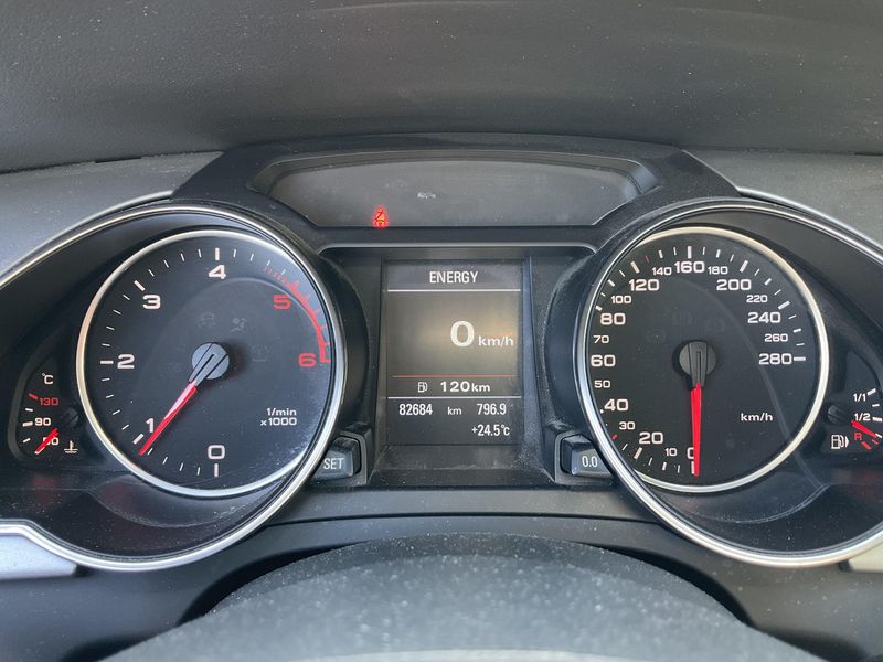 Audi A5 Sportback 2.0 TDI quattro 2011 – снимка 19