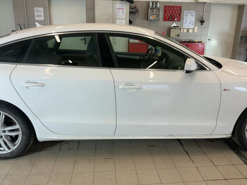 Audi A5 Sportback 2.0 TDI quattro 2011 – снимка 10