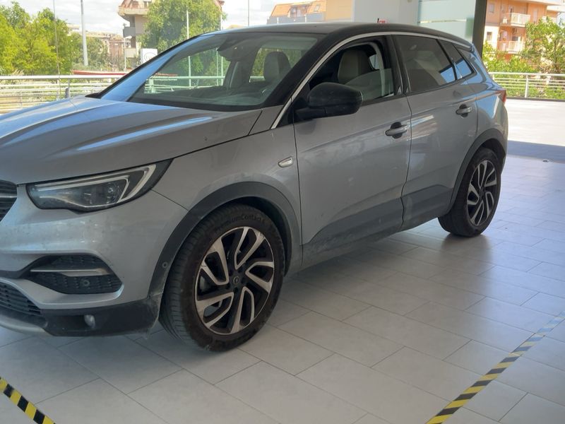 Opel Grandland X 1.6 CDTI DPF Ultimate 2018 – снимка 2