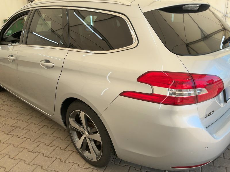 Peugeot 308 1.6 Blue-HDi Allure 2017 – снимка 6