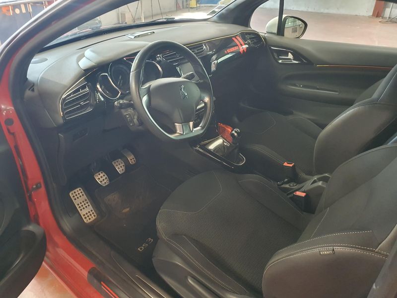 Citroen DS3 1.6 HDi SoChic 2013 – снимка 18