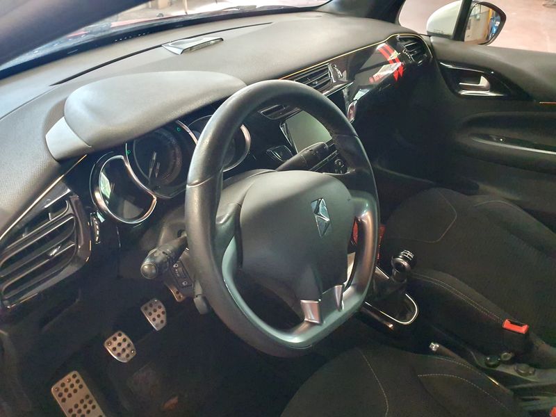 Citroen DS3 1.6 HDi SoChic 2013 – снимка 28
