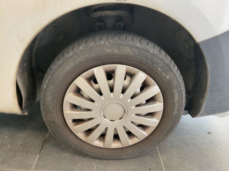 Renault Kangoo 1.5 dCi Furgón Maxi 5P Profesional 2016 – снимка 11