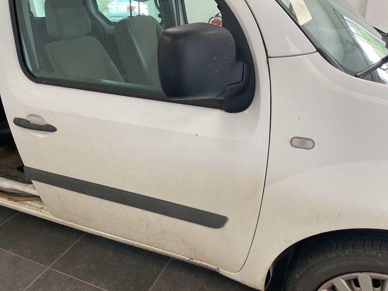 Renault Kangoo 1.5 dCi Furgón Maxi 5P Profesional 2016 – снимка 28