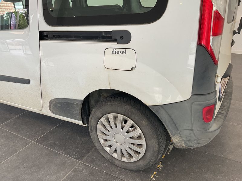 Renault Kangoo 1.5 dCi Furgón Maxi 5P Profesional 2016 – снимка 41