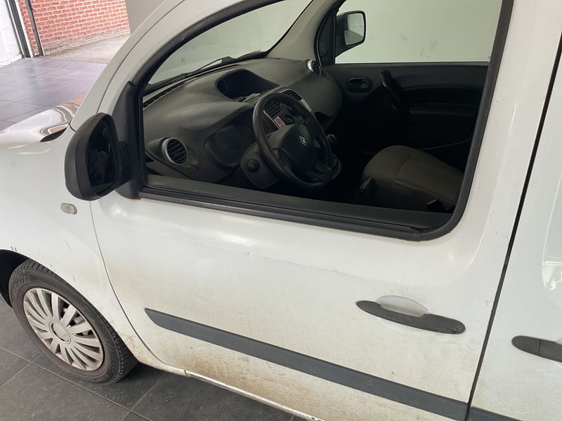 Renault Kangoo 1.5 dCi Furgón Maxi 5P Profesional 2016 – снимка 35