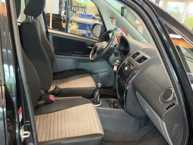 Suzuki SX4 1.6 Comfort 2012 – снимка 17