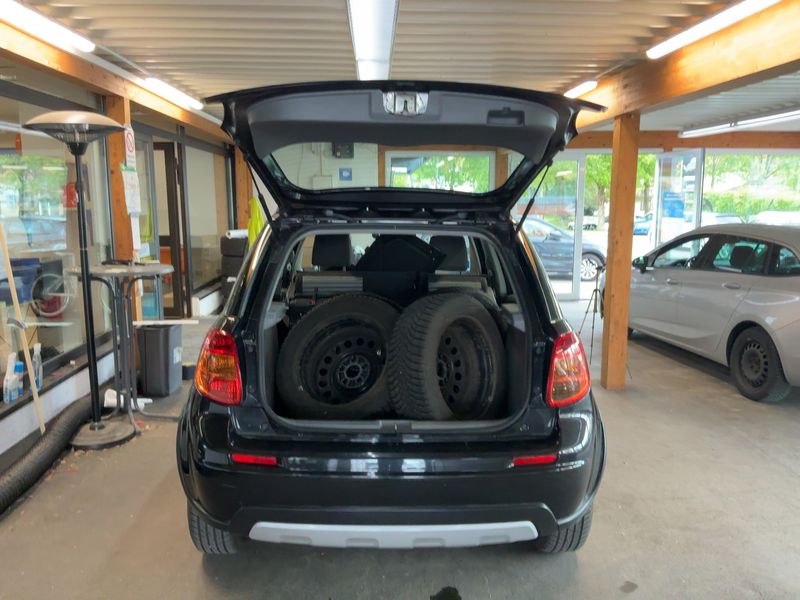 Suzuki SX4 1.6 Comfort 2012 – снимка 16