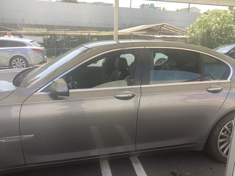 BMW 7er 740d 2014 – снимка 4