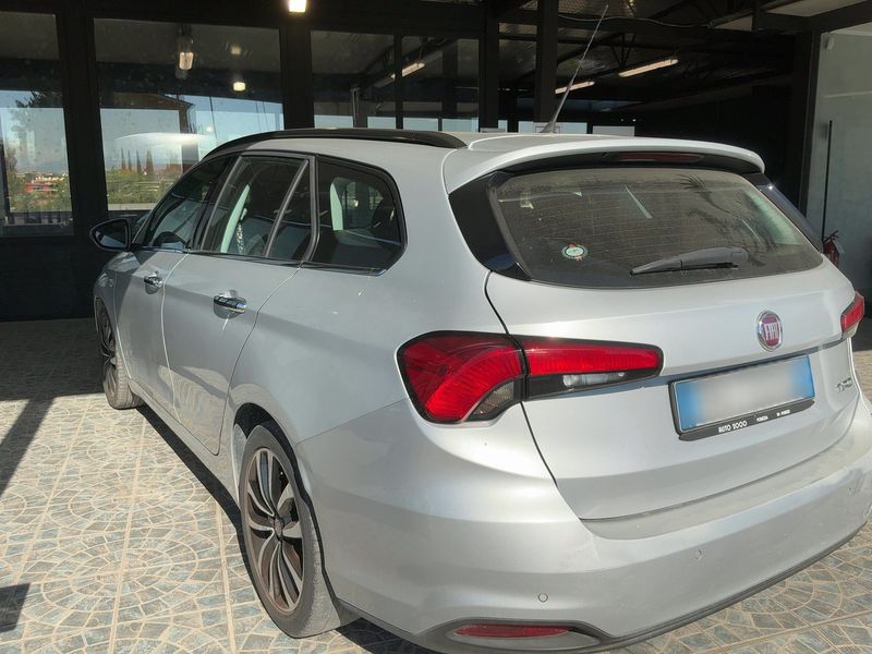 Fiat Tipo 1.6 JTDM Lounge 2017 – снимка 6