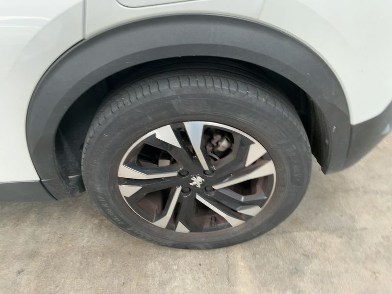 Peugeot 2008 1.5 Blue-HDi Allure Pack 2021 – снимка 5
